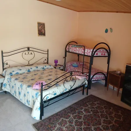 Il Campanile Di Leone Pina Bed and breakfast 3*