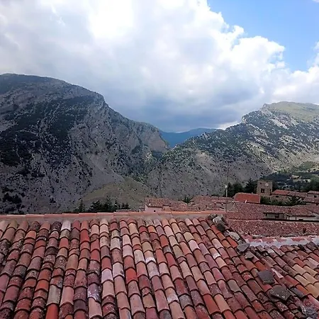 Il Campanile Di Leone Pina فندق مبيت وإفطار