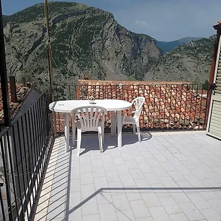 Bed & Breakfast Il Campanile Di Leone Pina