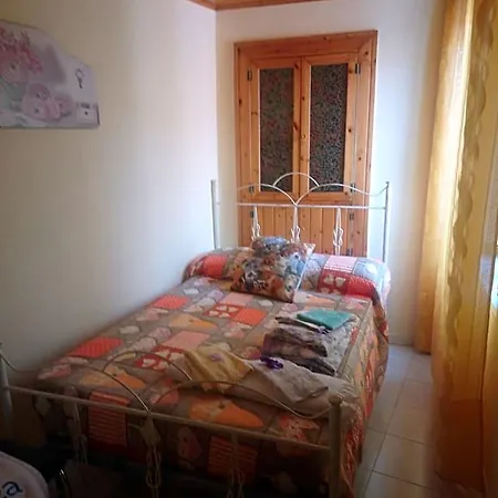 Bed & Breakfast Il Campanile Di Leone Pina 3*